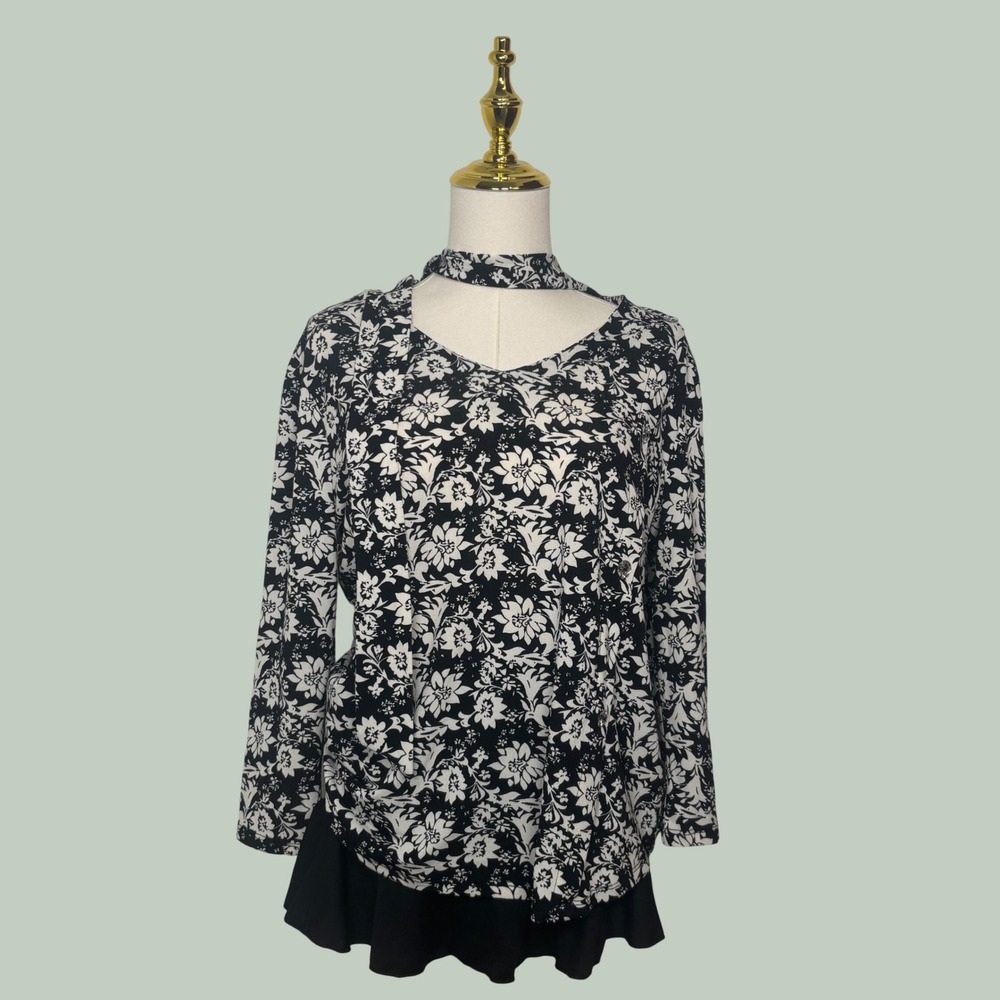 adrienne vittadini white black floral scarf blouse chic quiet luxury coquette